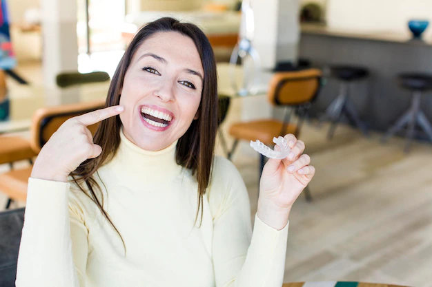 O que é clareamento dental?