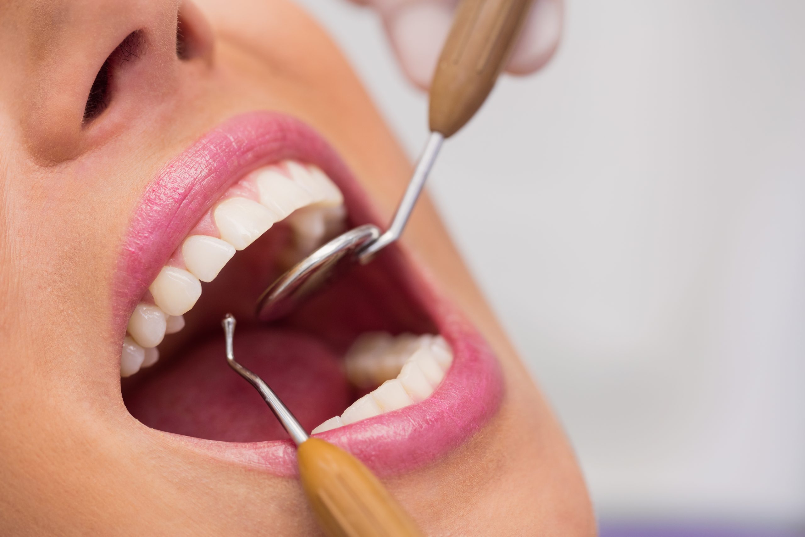 Dentista Especialista: O Que Realmente Diferencia um Profissional de Alta Performance na Odontologia Moderna
